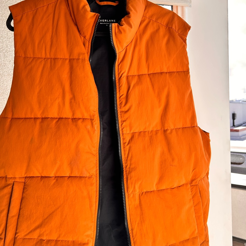 Everlane Orange Puffer Vest - Picture 4 of 4